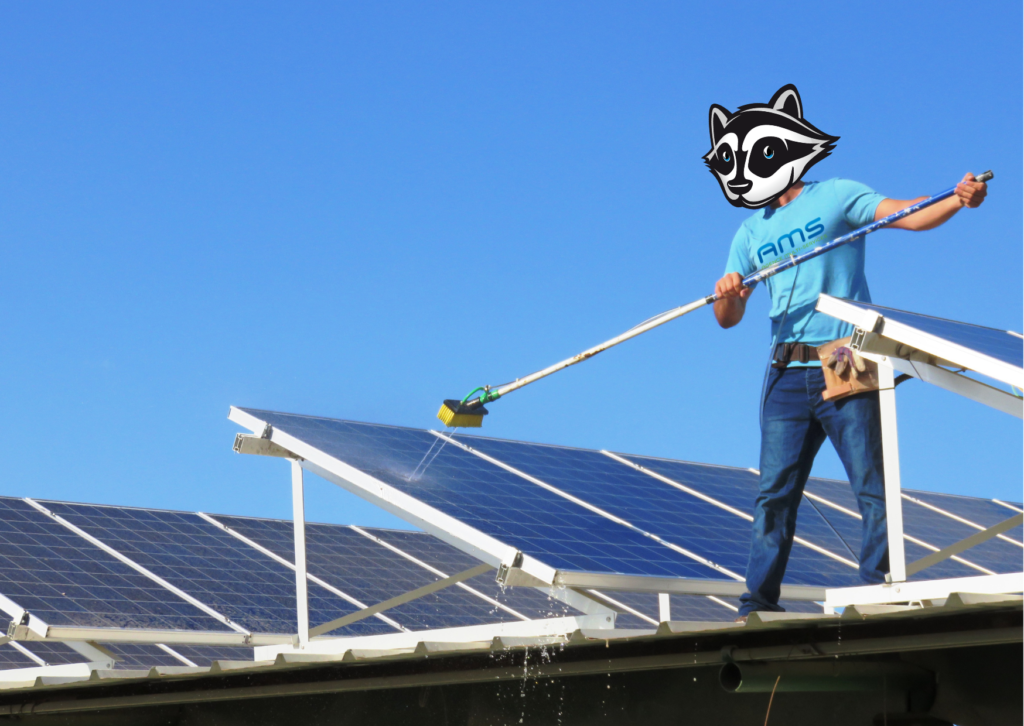 Pour optimiser la production d'énergie solaire, faites appel à un professionnel qui saura nettoyer vos panneaux photovoltaïques - AMS Nettoyage 